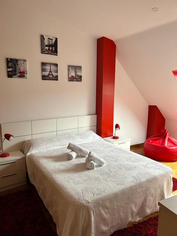 Acogedor Apartamento Atico En El Centro De O Porriño מראה חיצוני תמונה